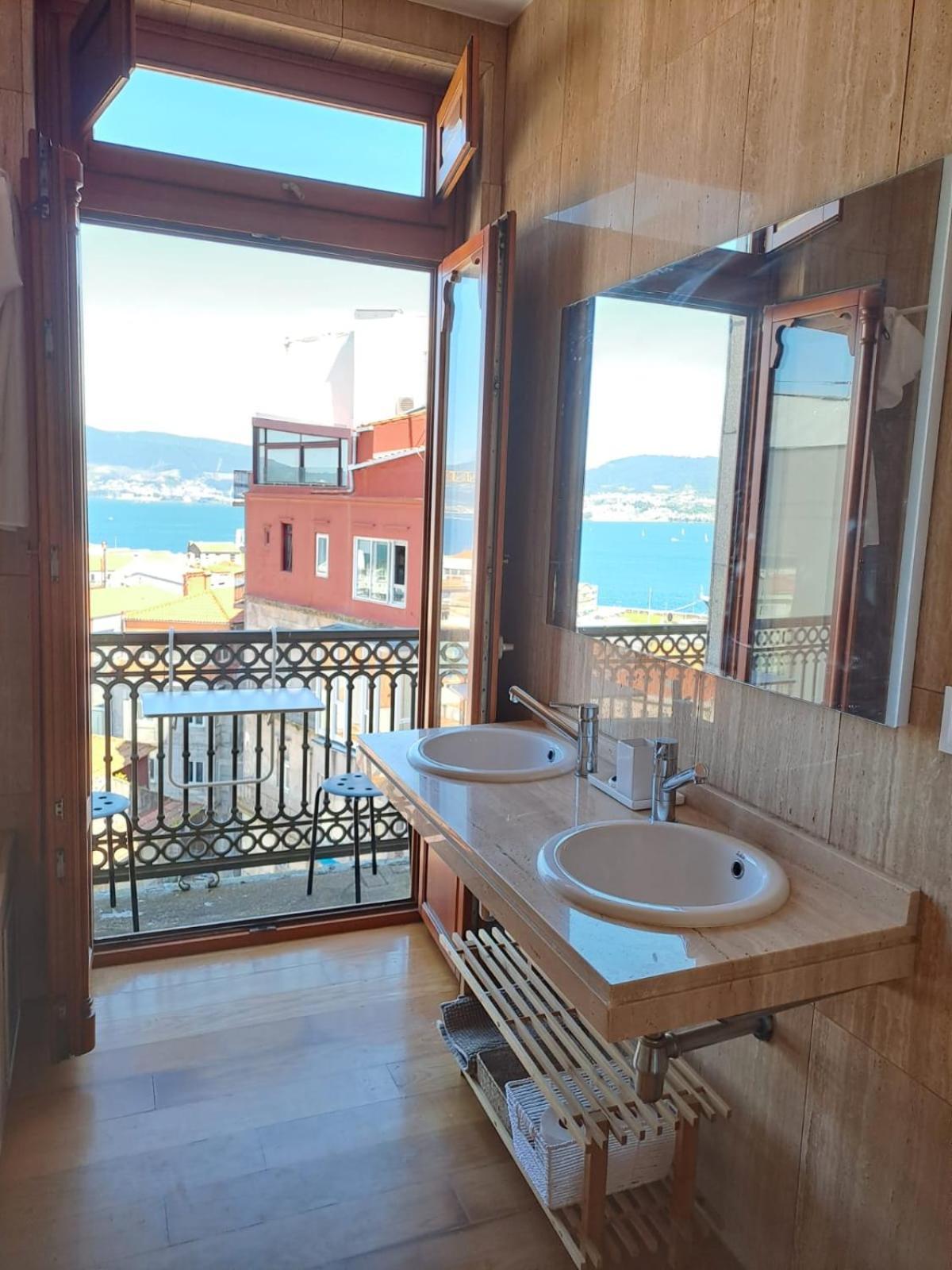 Casa Mama Apartment Vigo Bagian luar foto