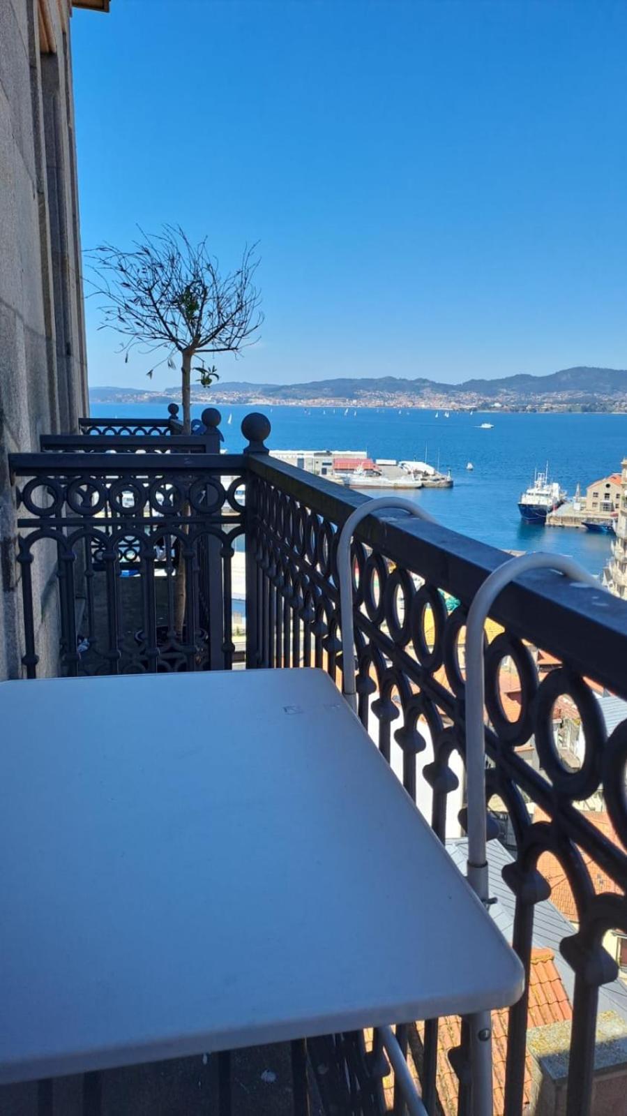 Casa Mama Apartment Vigo Bagian luar foto